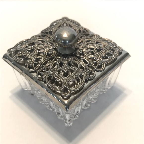 Other - ⭐️Host Pick✅ Delicate Trinket Box